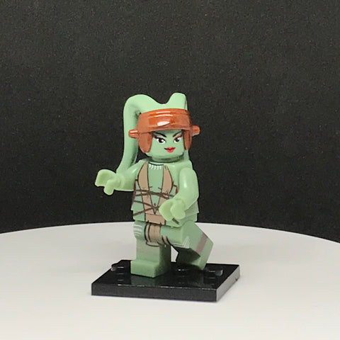Ryloth Twi'lek Sand Green Custom Printed PCC Series Minifigure